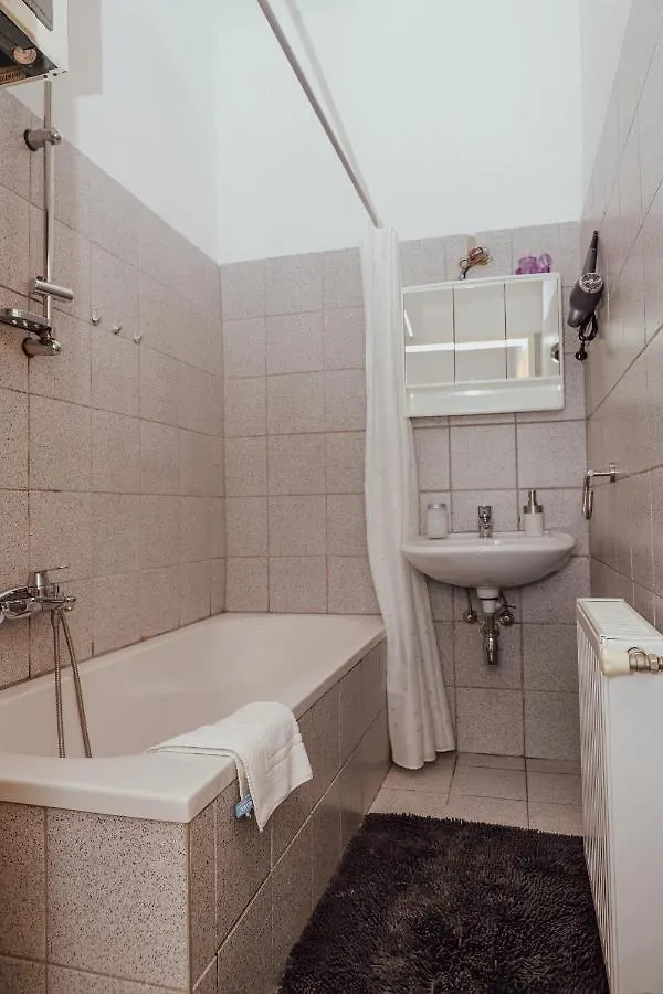 Ruhiges Terrassen Apartment Vienna 0*,